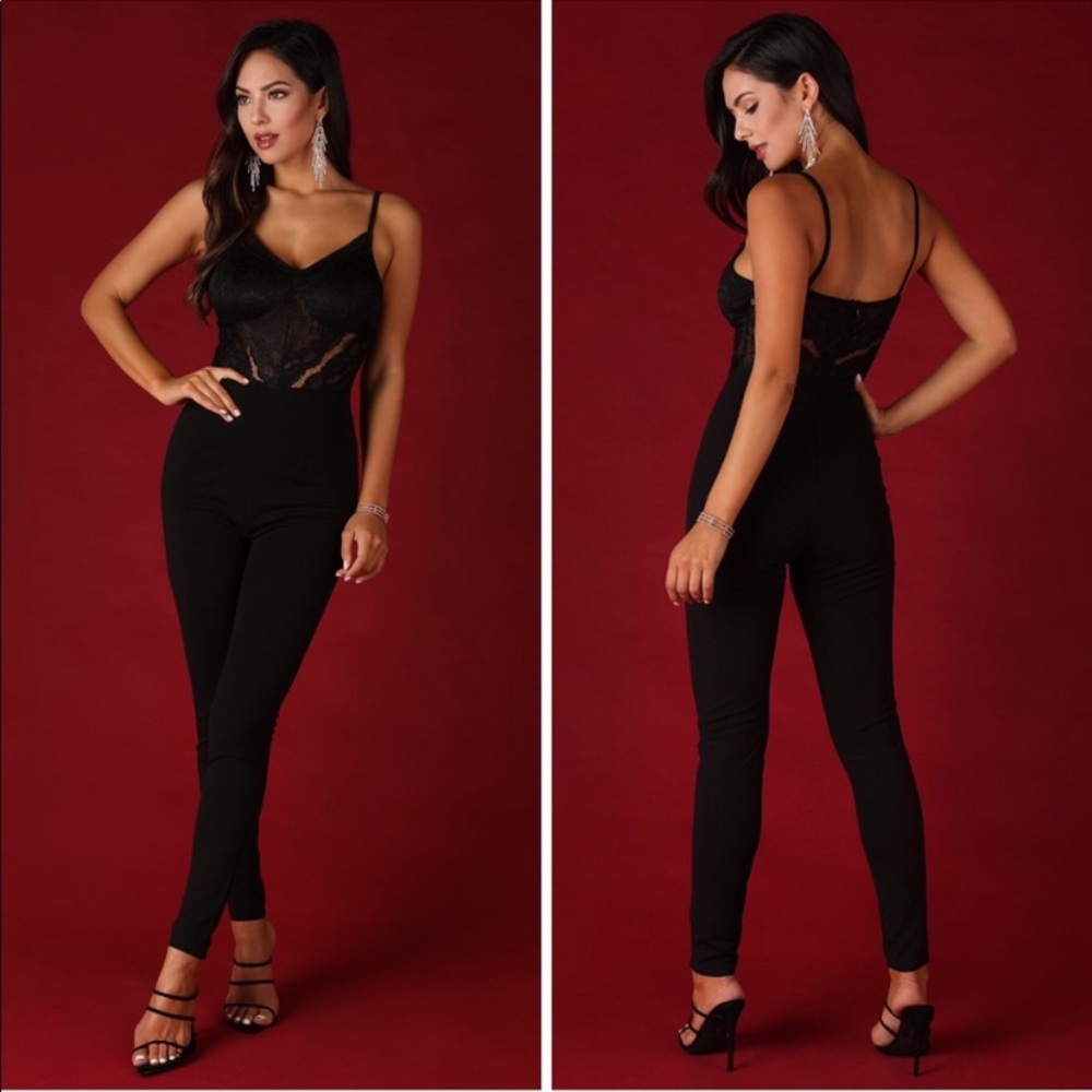 ❣️ Lace Detail Jumpsuit ❣️